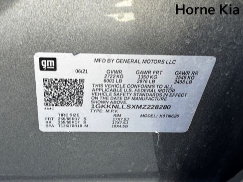 Used 2021 GMC Acadia AT4 w/ Technology Package image 28