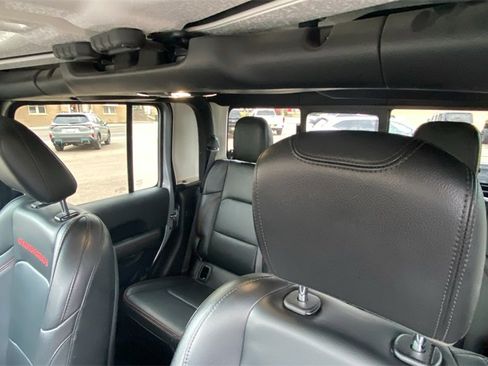 Used 2021 Jeep Gladiator Rubicon image 20