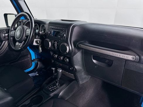 Certified 2018 Jeep Wrangler Unlimited Sport S image 35