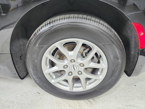 Used 2025 Chrysler Pacifica Select FWD image 53