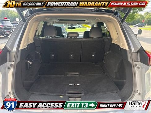 Used 2024 Nissan Rogue Platinum w/ Platinum Premium Package AWD/4WD image 27