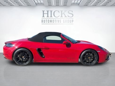 Used 2021 Porsche 718 Boxster GTS image 3
