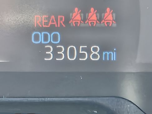 Used 2023 Toyota RAV4 LE AWD/4WD image 27