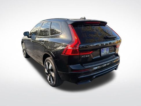 Used 2025 Volvo XC60 T8 Plus w/ Protection Package Premier image 6
