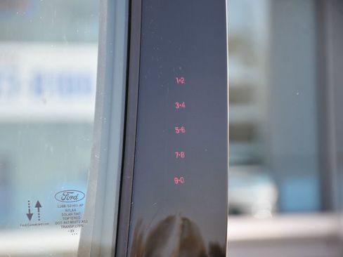 Used 2023 Ford Escape Platinum w/ Premium Technology Package AWD/4WD image 42