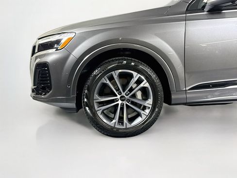 Used 2026 Audi Q7 3.0T Premium w/ Convenience Plus Package AWD/4WD image 23