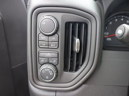 New 2026 Chevrolet Silverado 1500 W/T w/ WT Value Package image 8