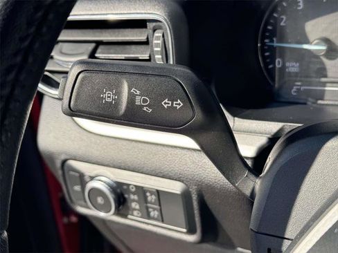 Used 2022 Ford Explorer XLT w/ Equipment Group 202A image 23