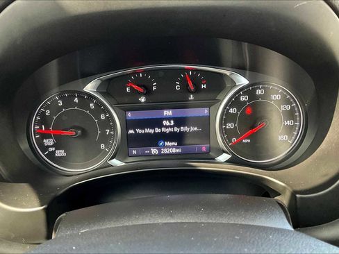 Used 2022 GMC Terrain SLT w/ Elevation Edition image 26