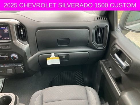 Used 2025 Chevrolet Silverado 1500 Custom w/ Turbomax Blackout Package image 20