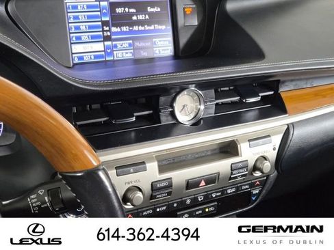 Used 2013 Lexus ES 300h w/ Luxury Pkg FWD image 25
