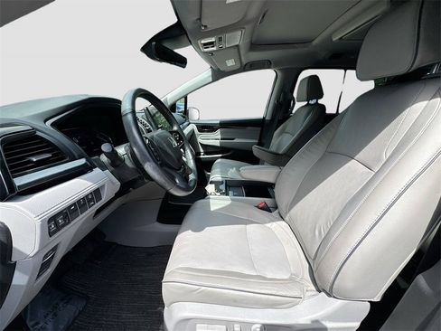 Used 2022 Honda Odyssey Elite image 21