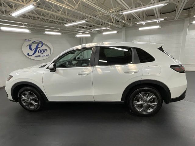 Certified 2026 Honda HR-V LX image 2