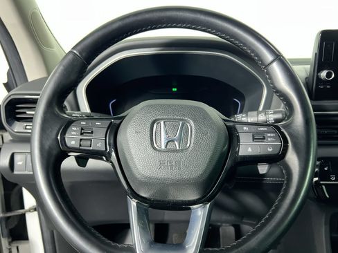 Used 2023 Honda Pilot EX-L image 10