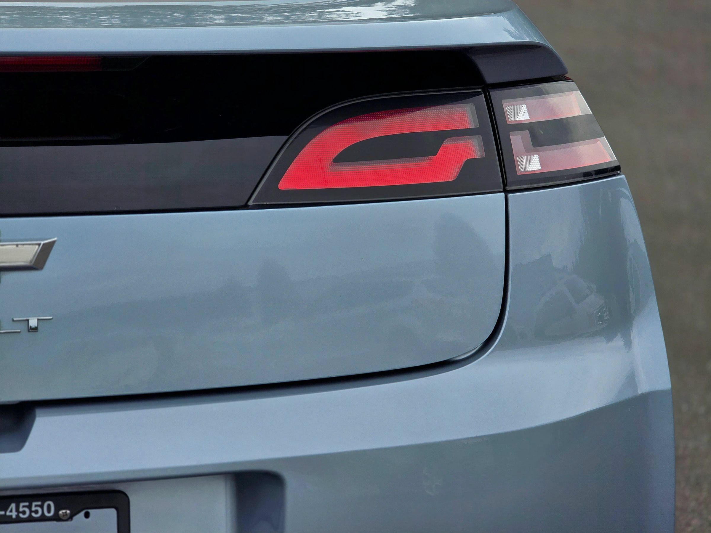 Used 2013 Chevrolet Volt FWD image 11