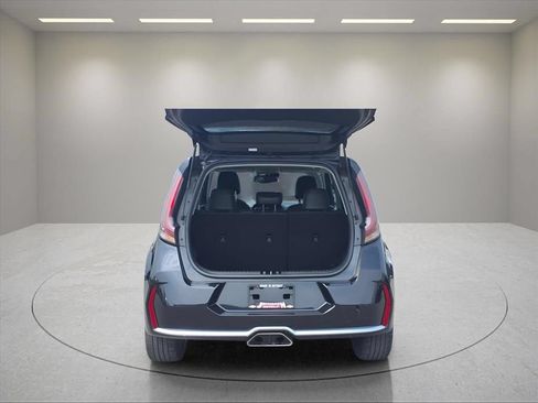 Used 2023 Kia Soul GT-Line FWD image 7