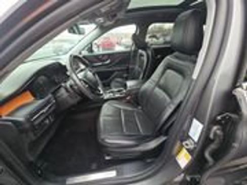 Used 2022 Lincoln Corsair Reserve w/ Equipment Group 201A image 2