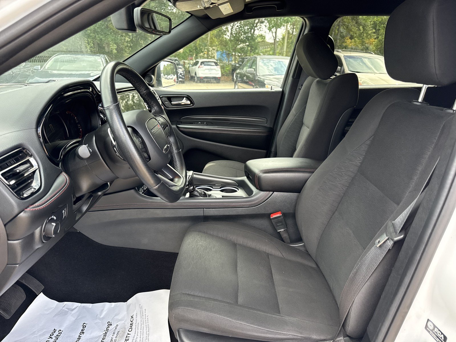 Used 2025 Dodge Durango GT RWD image 12