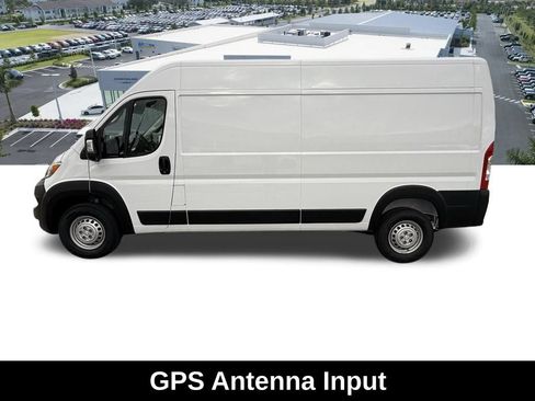 New 2026 RAM ProMaster 3500 w/ Premium Convenience Group FWD image 9