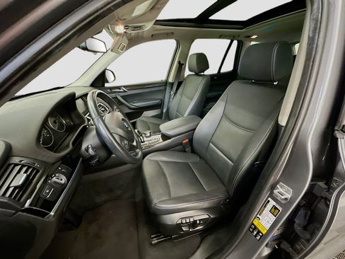 Used 2017 BMW X3 xDrive28i image 13