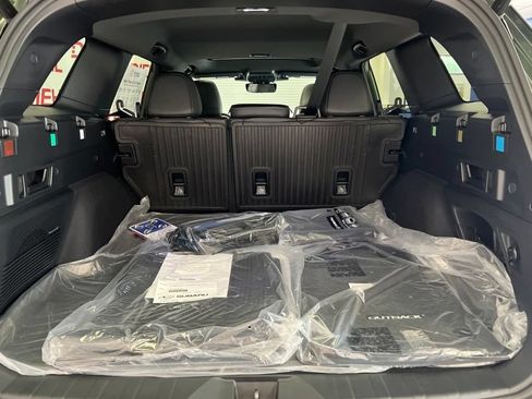 New 2026 Subaru Outback Limited XT AWD/4WD image 11