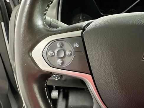 Used 2018 Chevrolet Colorado LT w/ Luxury Package, Chrome AWD/4WD image 37