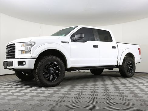 Used 2017 Ford F150 XL w/ Equipment Group 101A Mid image 1