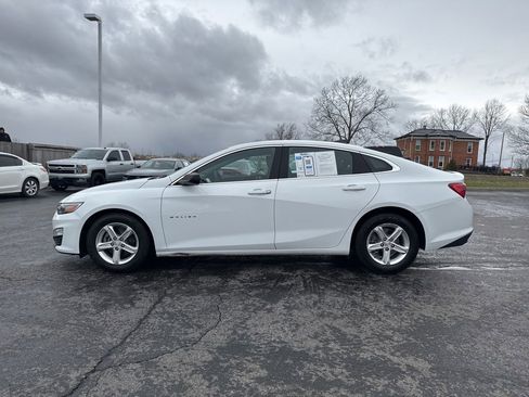 Used 2023 Chevrolet Malibu LS image 4