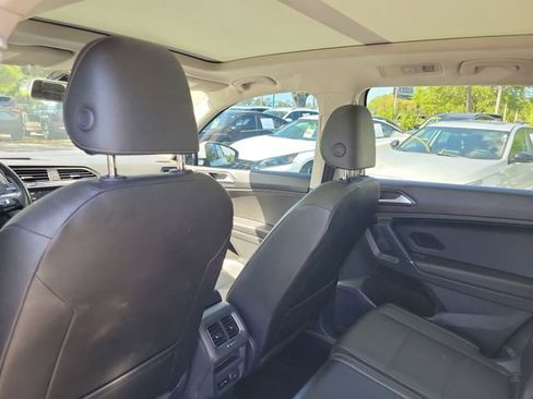 Used 2018 Volkswagen Tiguan SEL image 26