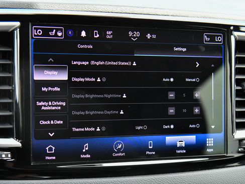 Used 2023 Chrysler Pacifica Touring-L FWD image 22
