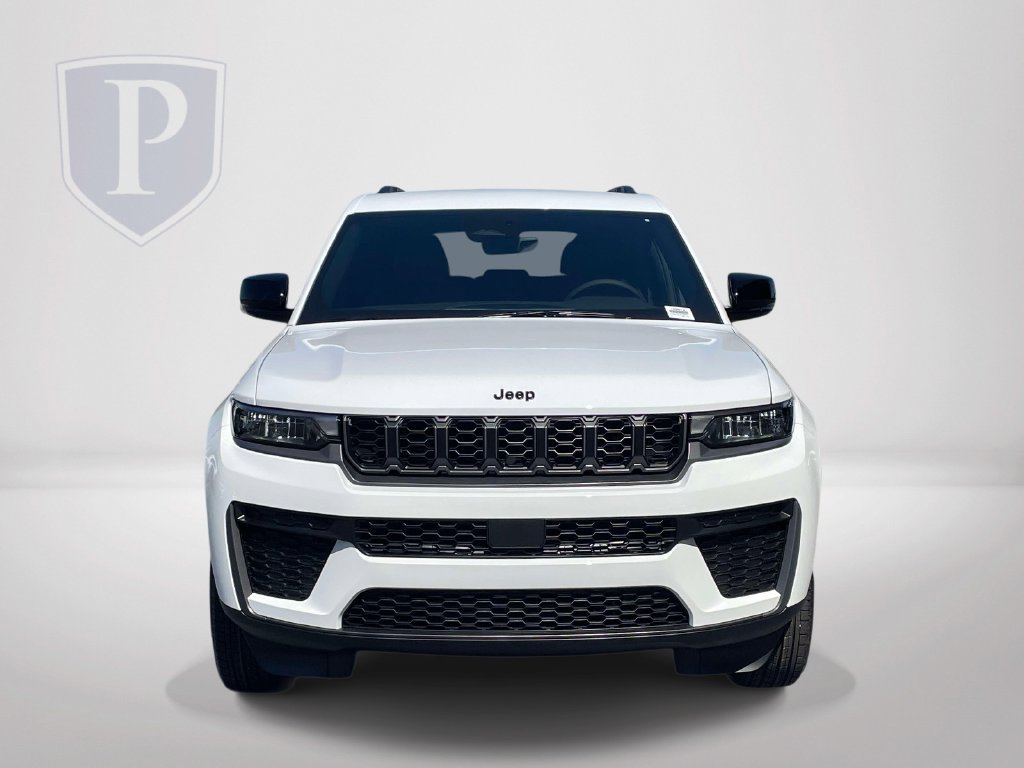 New 2027 Jeep Grand Cherokee 4WD image 3