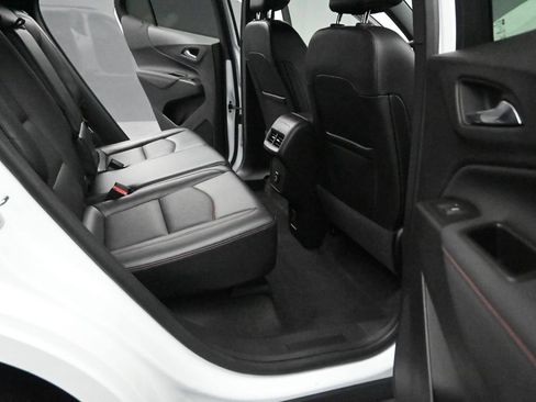 Used 2024 Chevrolet Equinox RS w/ RS Leather Package FWD image 18