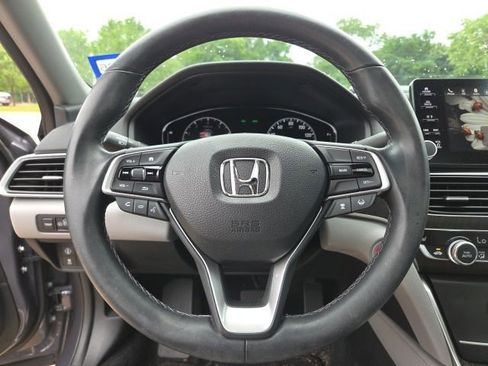 Used 2018 Honda Accord EX-L image 10