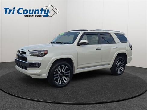 Certified 2023 Toyota 4Runner Limited image 3