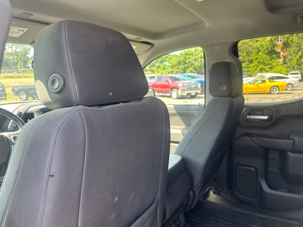 Used 2019 Chevrolet Silverado 1500 LT w/ All-Star Edition AWD/4WD image 31