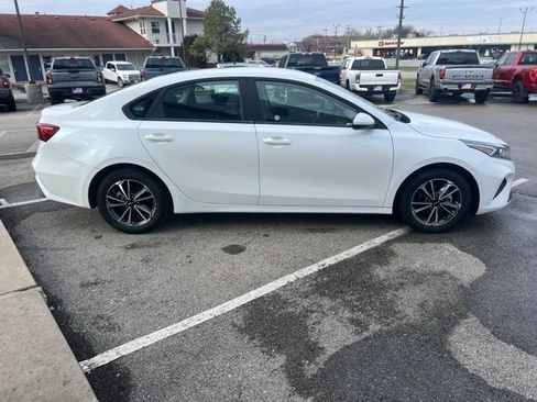 Used 2024 Kia Forte LXS image 6