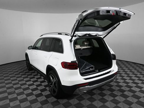Certified 2026 Mercedes-Benz GLB 250 image 32
