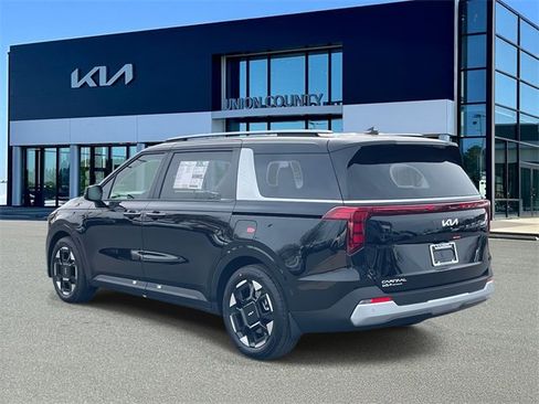 New 2026 Kia Carnival EX image 10