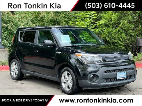 Used 2017 Kia Soul FWD image 1