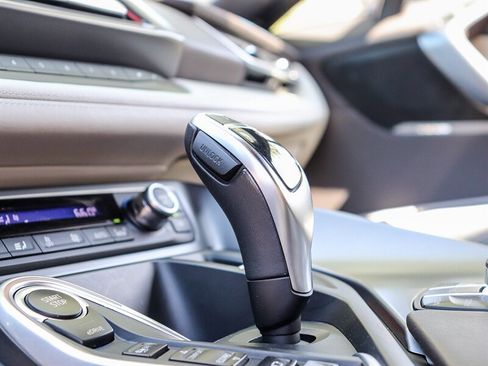 Used 2017 BMW i8 image 32