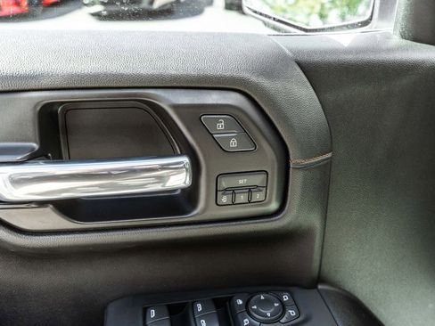 Used 2021 GMC Sierra 1500 AT4 AWD/4WD image 17