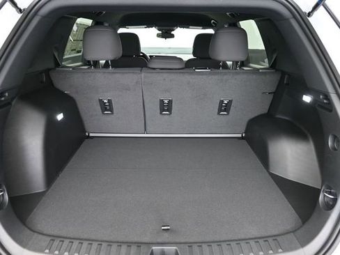 New 2026 Chevrolet Equinox LT FWD image 30
