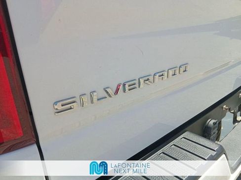 Used 2020 Chevrolet Silverado 1500 Custom w/ Custom Value Package AWD/4WD image 10
