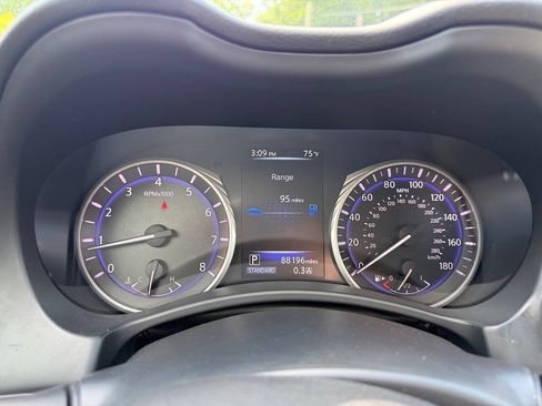 Used 2016 INFINITI Q50 Premium w/ 2.0T Premium Plus Package AWD/4WD image 24