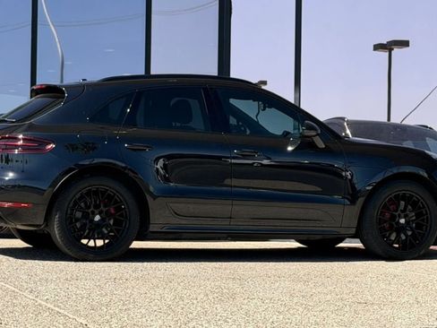 Used 2017 Porsche Macan GTS AWD/4WD image 18