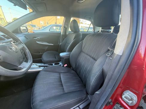 Used 2013 Toyota Corolla L image 4