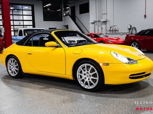 Used 2001 Porsche 911 Carrera 4 image 39