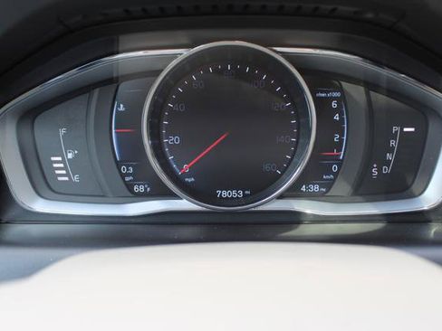 Used 2015 Volvo XC60 T6 image 16
