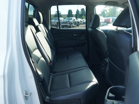 Used 2019 Honda Ridgeline RTL-E image 12