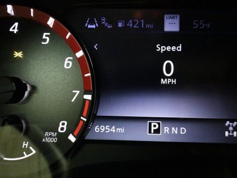 Used 2025 Nissan Frontier PRO-4X w/ Pro Premium Package image 21